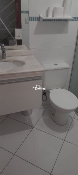 Sobrado com 4 quartos, 4 banheiros e 183m² à venda no bairro Sao Sebastiao, Porto Alegre