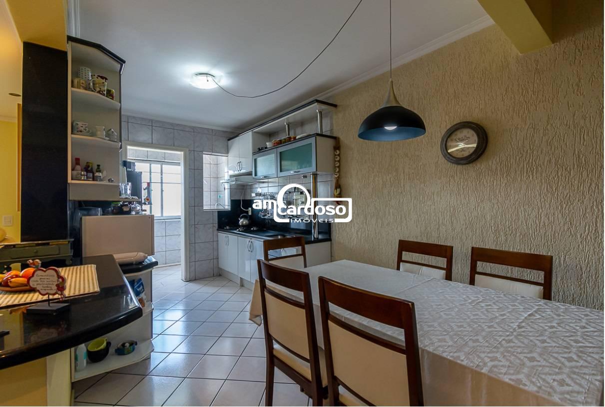 Cobertura com 3 quartos, 3 banheiros e 271m² à venda no bairro Vila Ponta Pora, Cachoeirinha