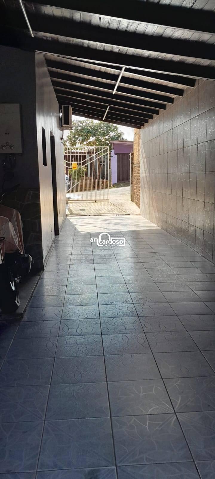 Casa com 4 quartos, 2 banheiros e 153m² à venda no bairro Bom Sucesso, Gravatai
