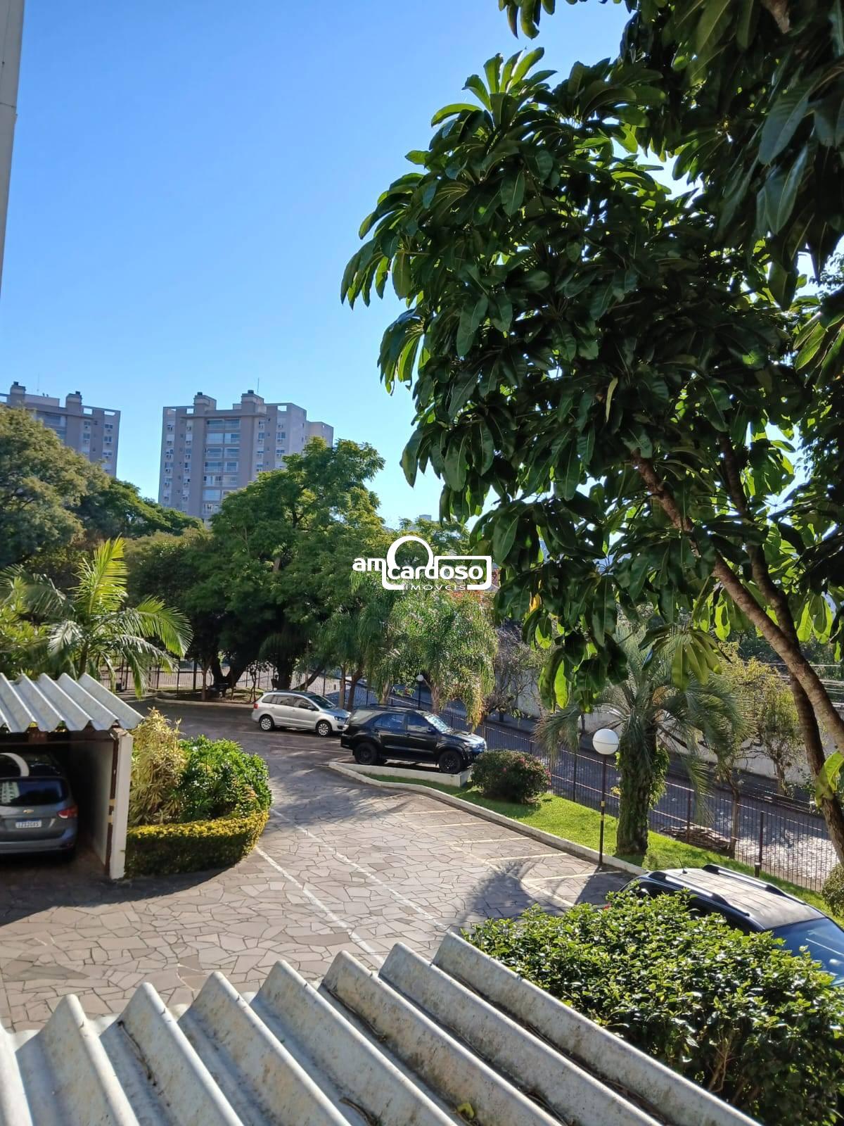 Apartamento com 3 quartos, 3 banheiros e 129m² à venda no bairro Jardim Lindoia, Porto Alegre