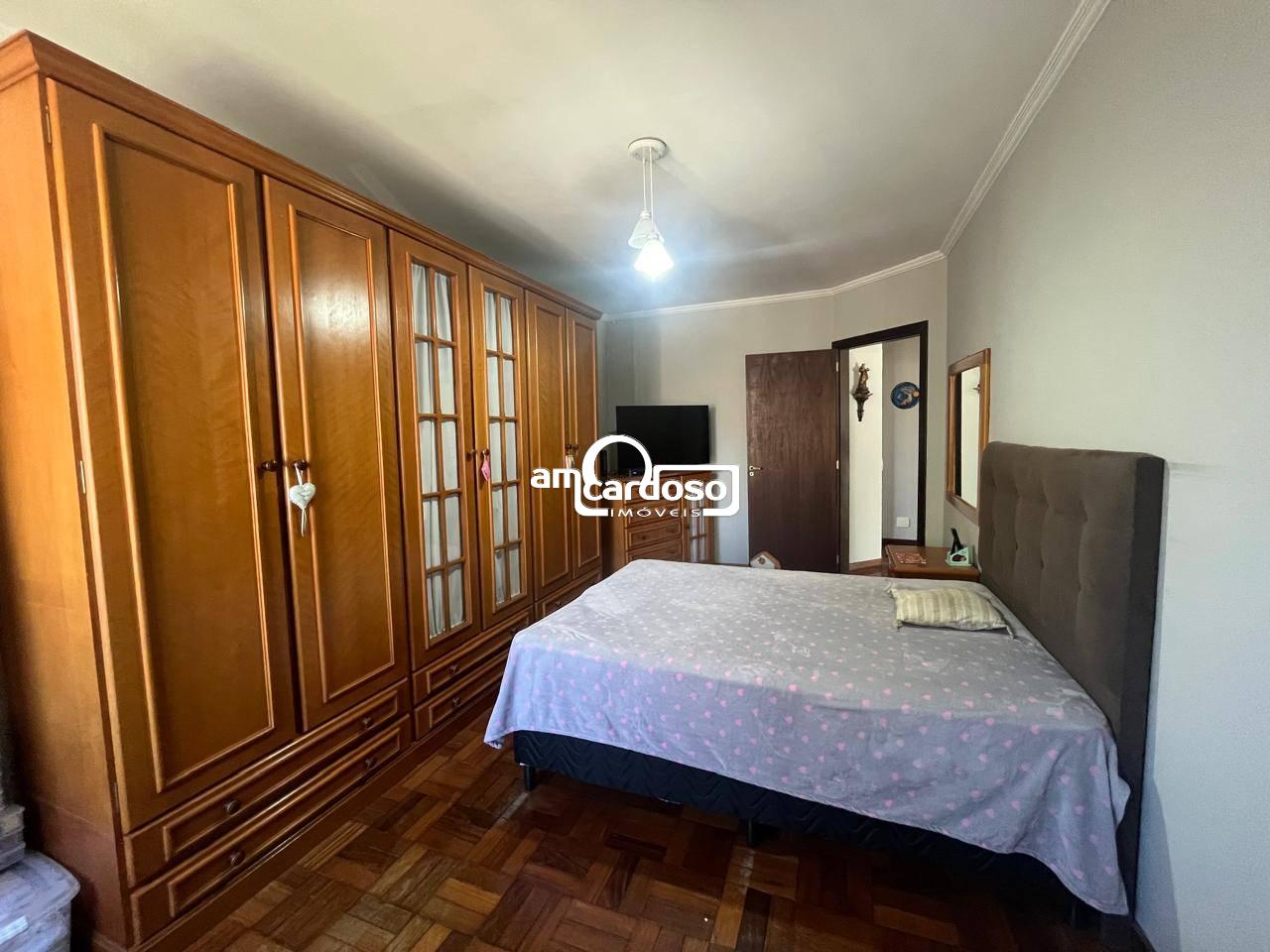 Casa com 4 quartos, 3 banheiros e 120m² à venda no bairro Sao Sebastiao, Porto Alegre
