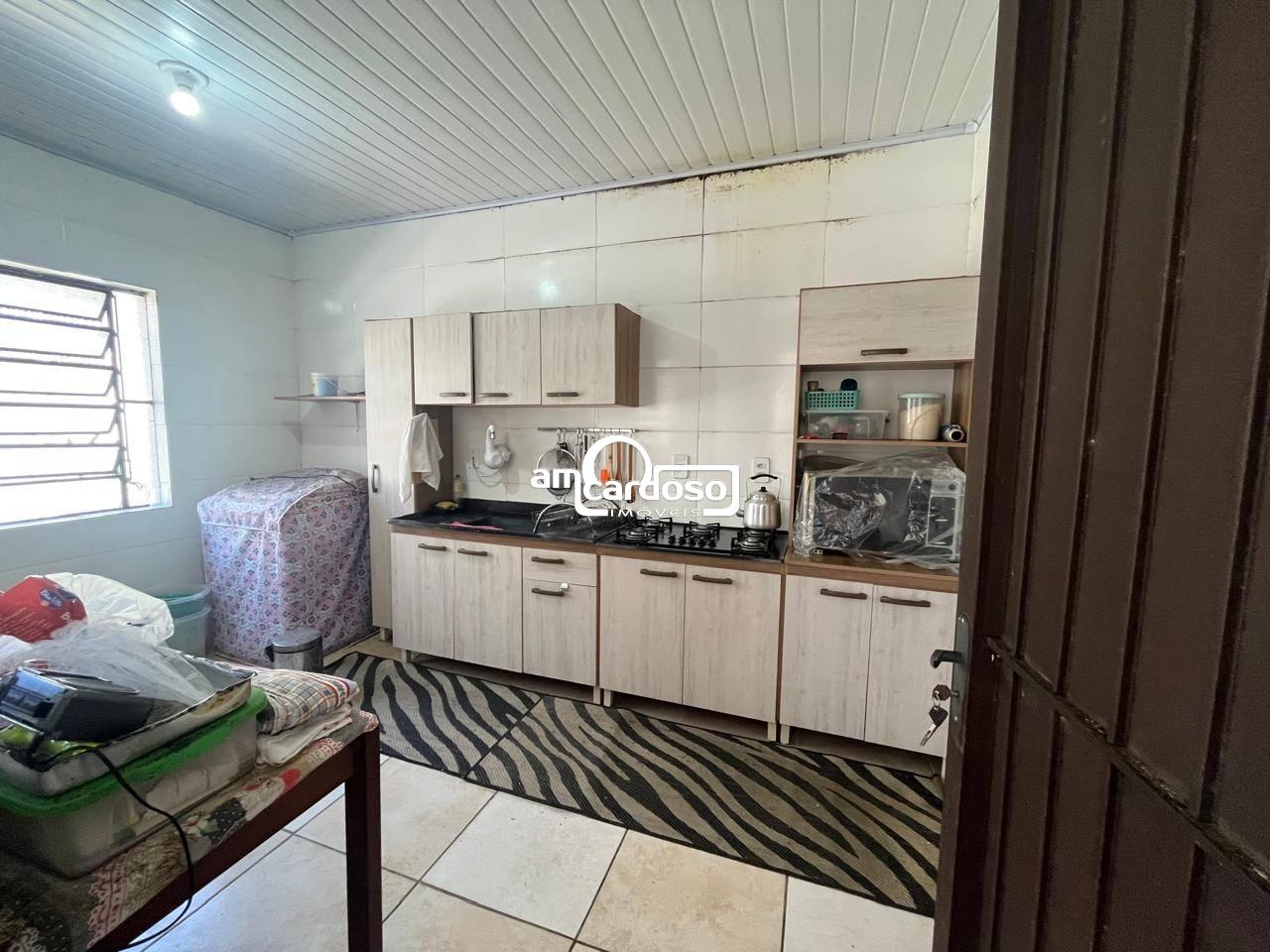 Casa com 4 quartos, 3 banheiros e 120m² à venda no bairro Sao Sebastiao, Porto Alegre