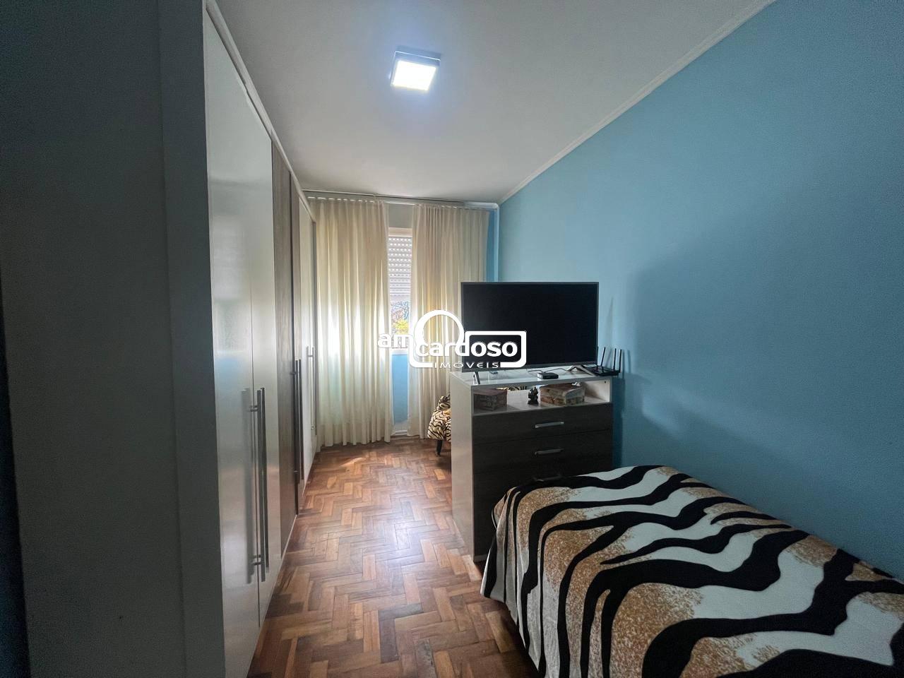 Apartamento com 3 quartos, 2 banheiros e 99m² à venda no bairro Sao Sebastiao, Porto Alegre