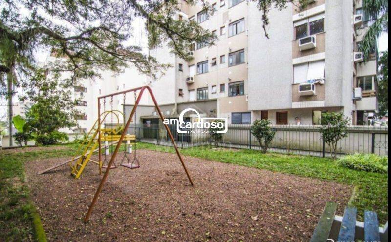 Cobertura com 3 quartos, 4 banheiros e 202m² à venda no bairro Jardim Lindoia, Porto Alegre