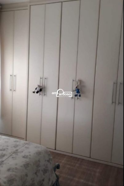 Cobertura com 3 quartos, 4 banheiros e 202m² à venda no bairro Jardim Lindoia, Porto Alegre