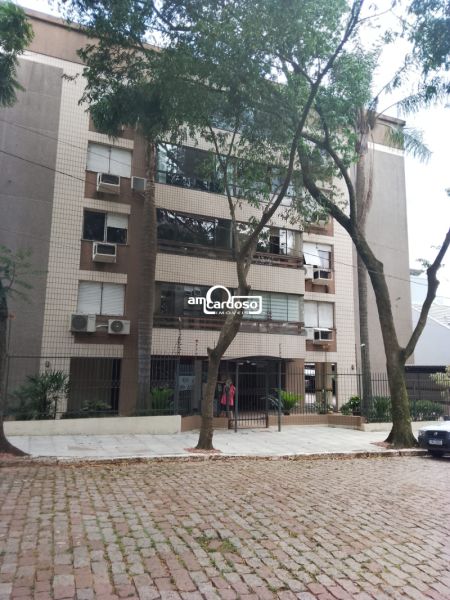 Cobertura com 3 quartos, 4 banheiros e 202m² à venda no bairro Jardim Lindoia, Porto Alegre