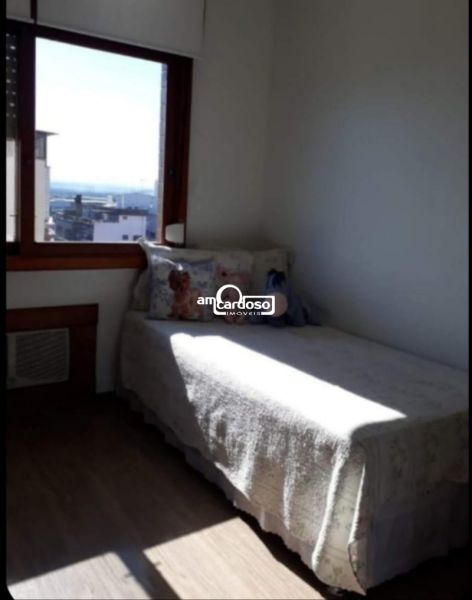 Cobertura com 3 quartos, 4 banheiros e 202m² à venda no bairro Jardim Lindoia, Porto Alegre