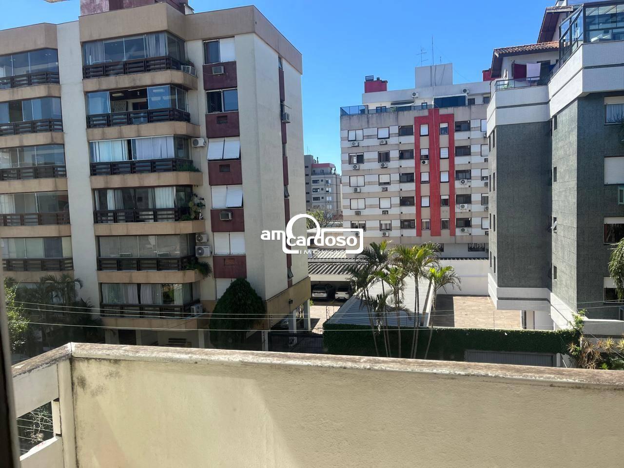 Apartamento com 2 quartos, 2 banheiros e 85m² à venda no bairro Jardim Lindoia, Porto Alegre