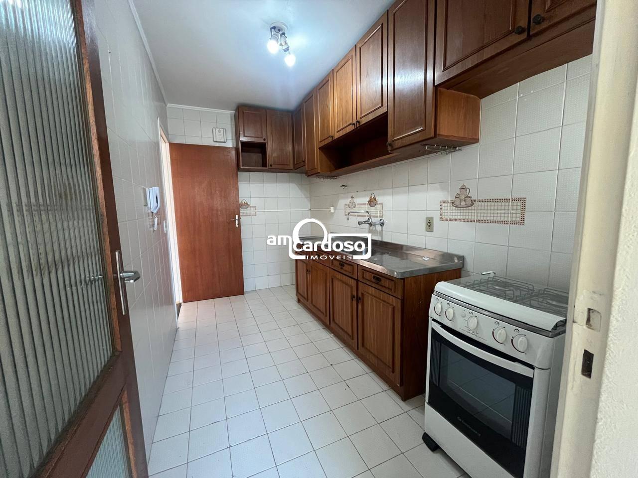 Apartamento com 2 quartos, 2 banheiros e 85m² à venda no bairro Jardim Lindoia, Porto Alegre
