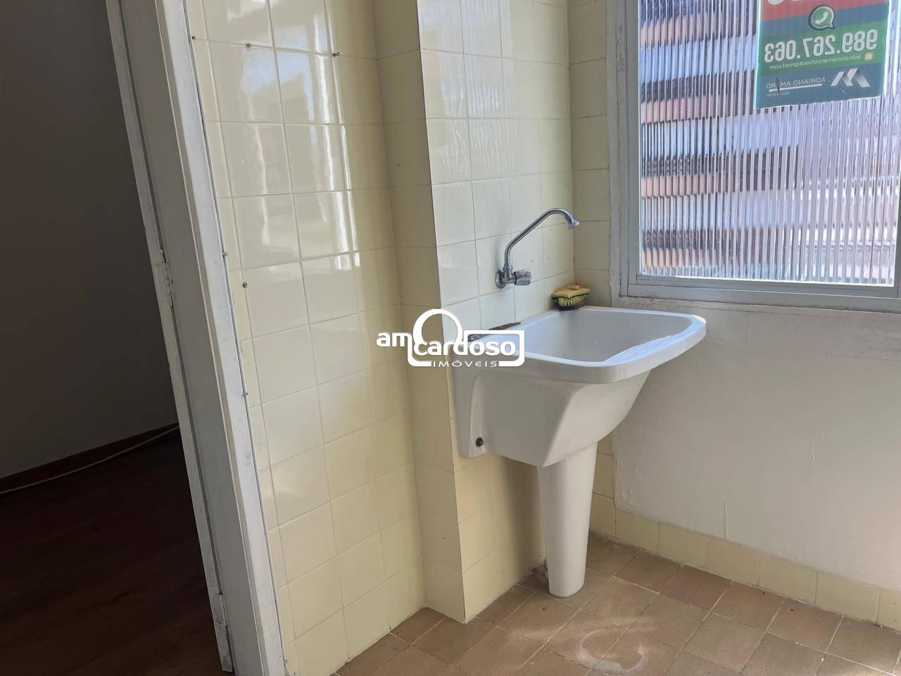 Apartamento com 2 quartos, 2 banheiros e 85m² à venda no bairro Jardim Lindoia, Porto Alegre