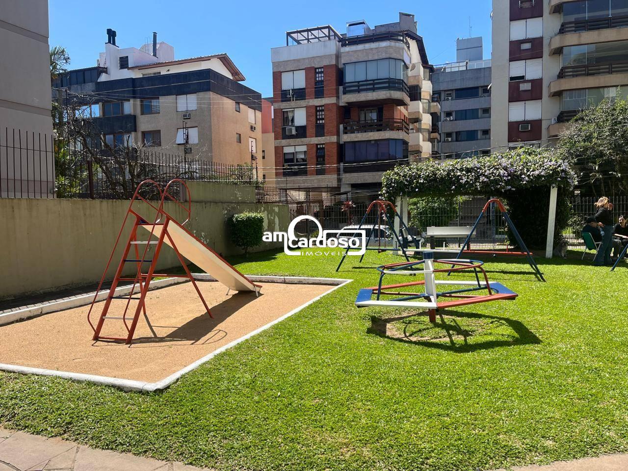 Apartamento com 2 quartos, 2 banheiros e 85m² à venda no bairro Jardim Lindoia, Porto Alegre