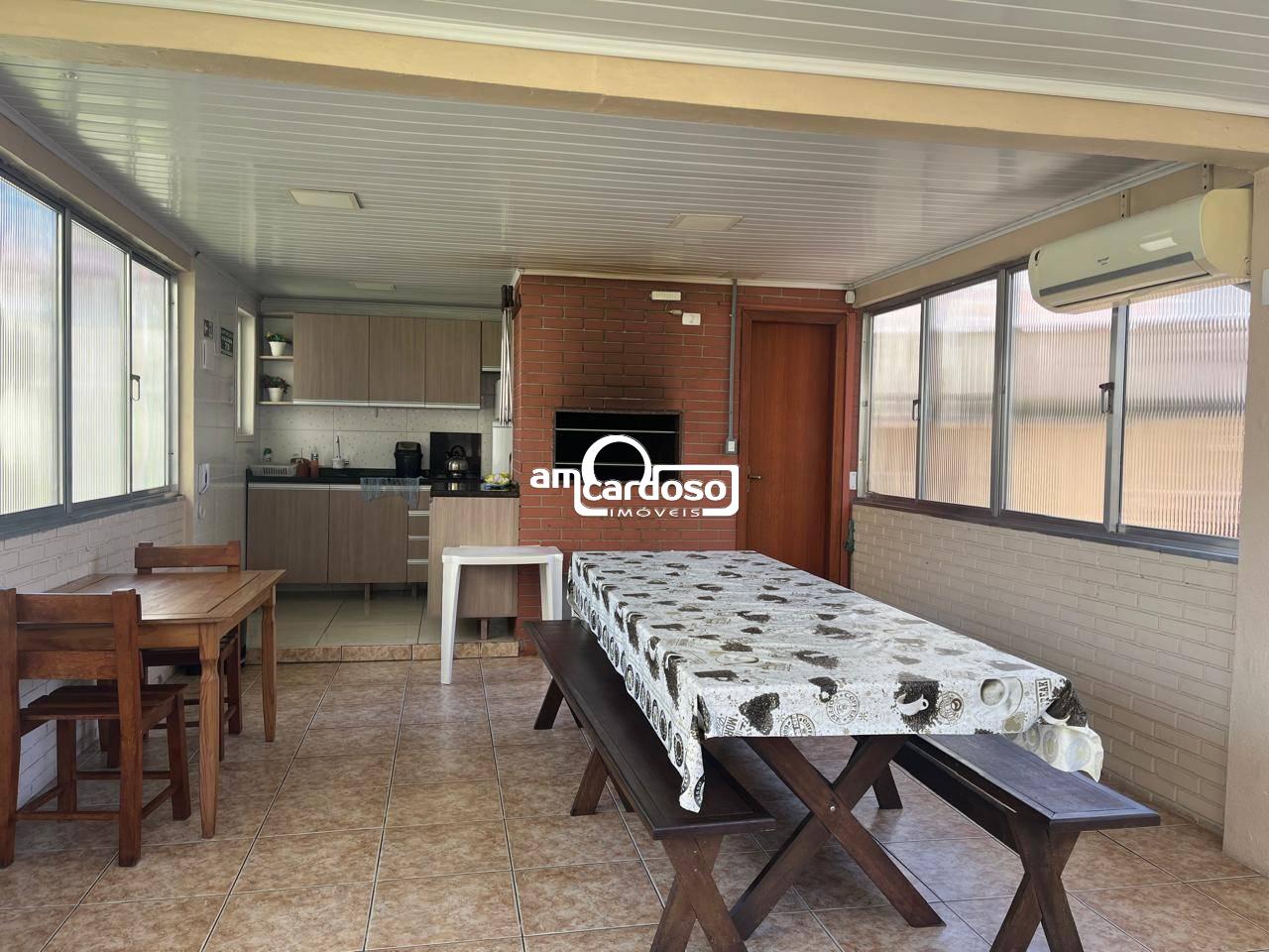 Apartamento com 2 quartos, 2 banheiros e 85m² à venda no bairro Jardim Lindoia, Porto Alegre