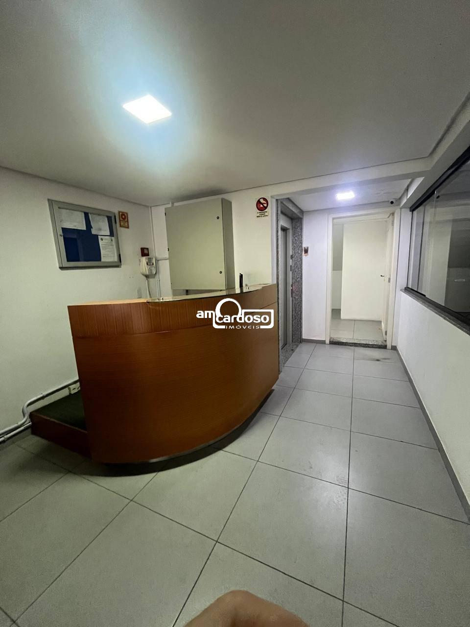 Sala com 32m² para alugar no bairro Cristo Redentor, Porto Alegre