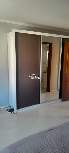 Apartamento com 3 quartos, 3 banheiros e 120m² à venda no bairro Sao Sebastiao, Porto Alegre