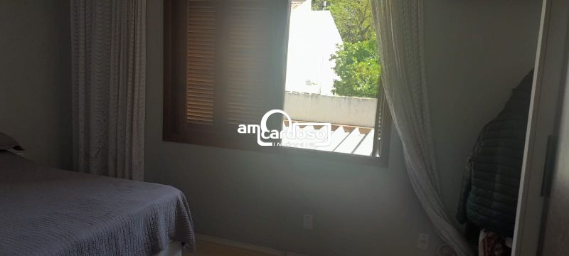 Apartamento com 3 quartos, 3 banheiros e 120m² à venda no bairro Sao Sebastiao, Porto Alegre