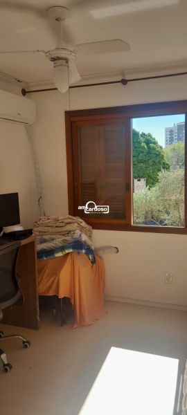 Apartamento com 3 quartos, 3 banheiros e 120m² à venda no bairro Sao Sebastiao, Porto Alegre