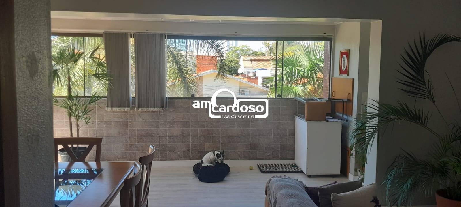 Apartamento com 3 quartos, 3 banheiros e 120m² à venda no bairro Sao Sebastiao, Porto Alegre
