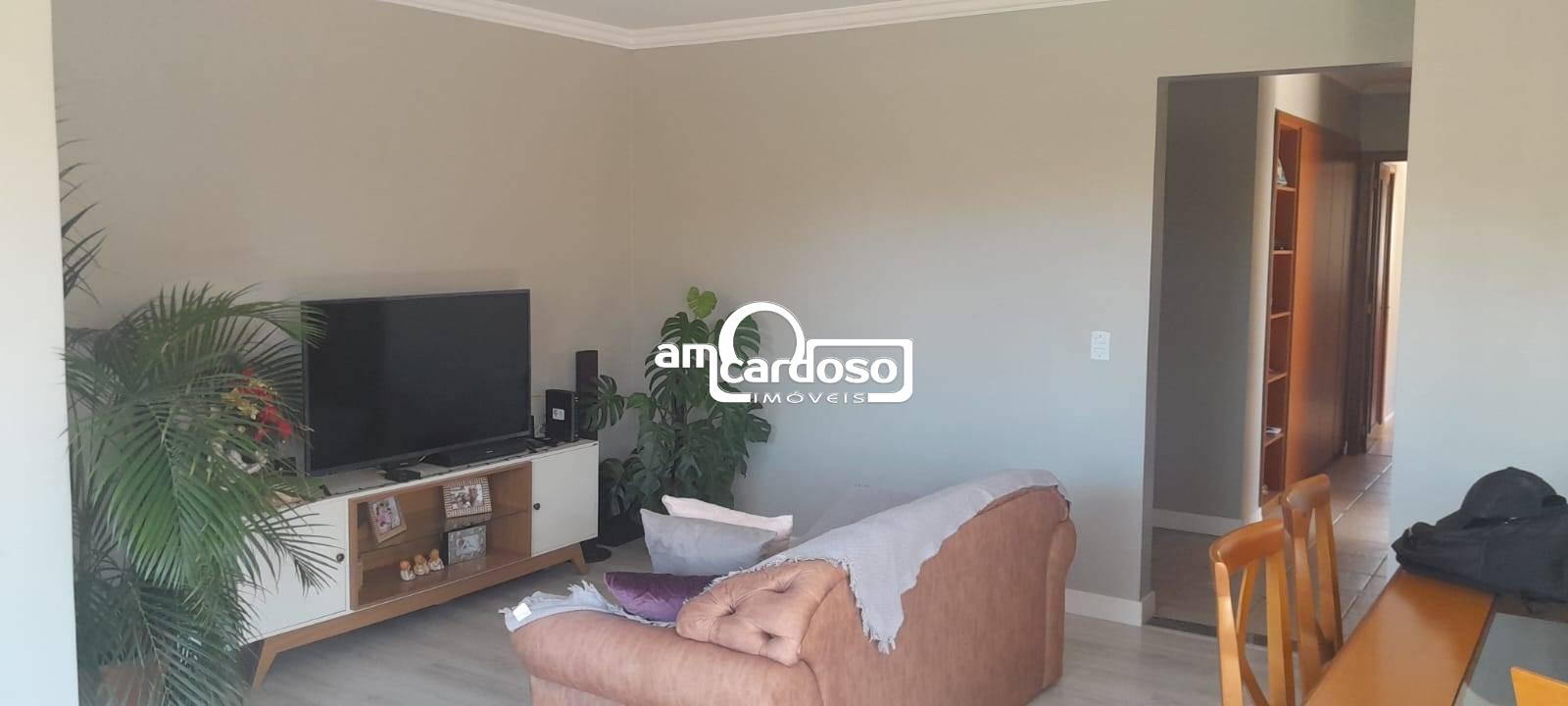 Apartamento com 3 quartos, 3 banheiros e 120m² à venda no bairro Sao Sebastiao, Porto Alegre