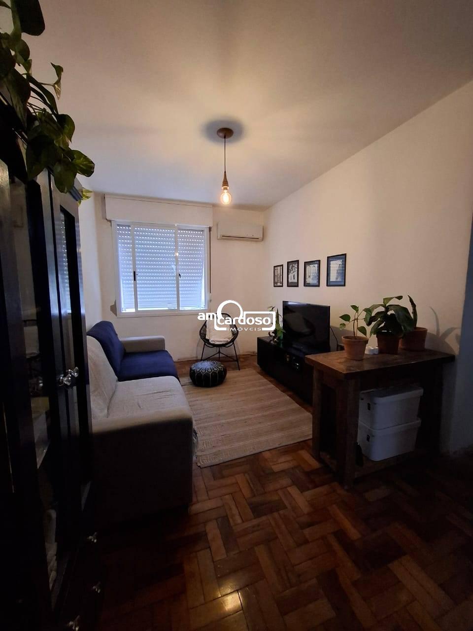 Apartamento com 3 quartos, 1 banheiro e 66m² à venda no bairro Sao Sebastiao, Porto Alegre