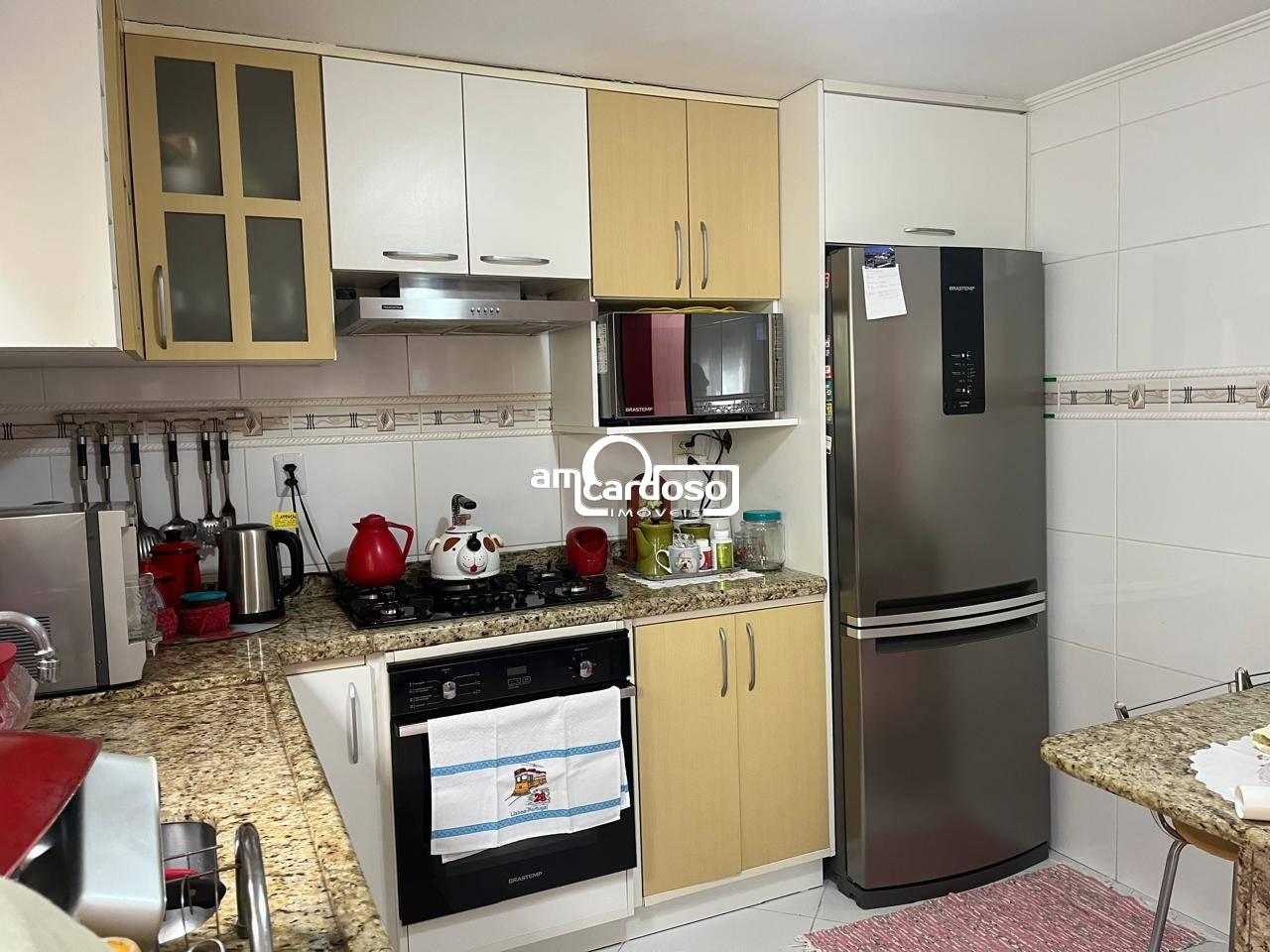 Casa com 2 quartos, 1 banheiro e 90m² à venda no bairro Parque da Matriz, Cachoeirinha
