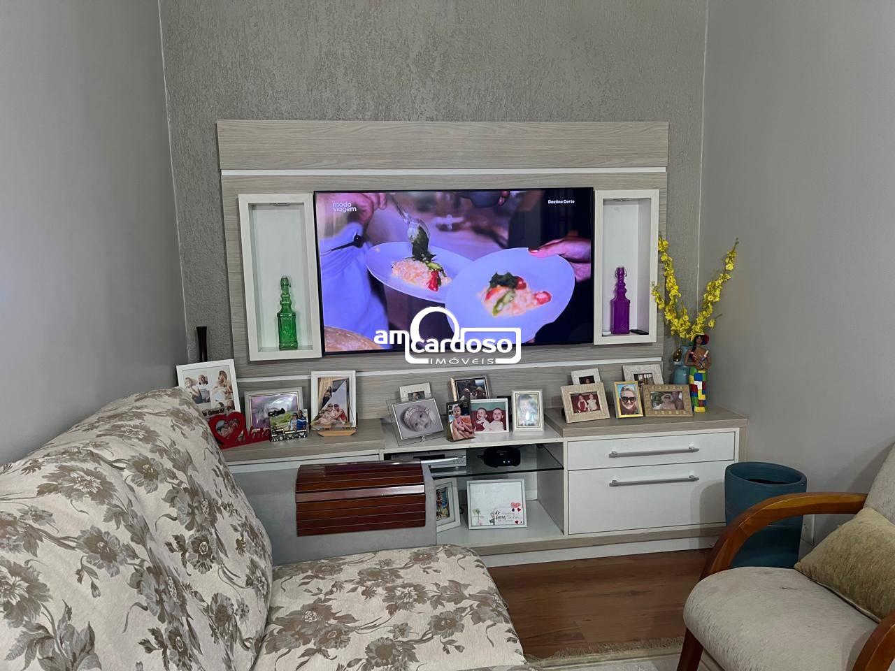 Casa com 2 quartos, 1 banheiro e 90m² à venda no bairro Parque da Matriz, Cachoeirinha