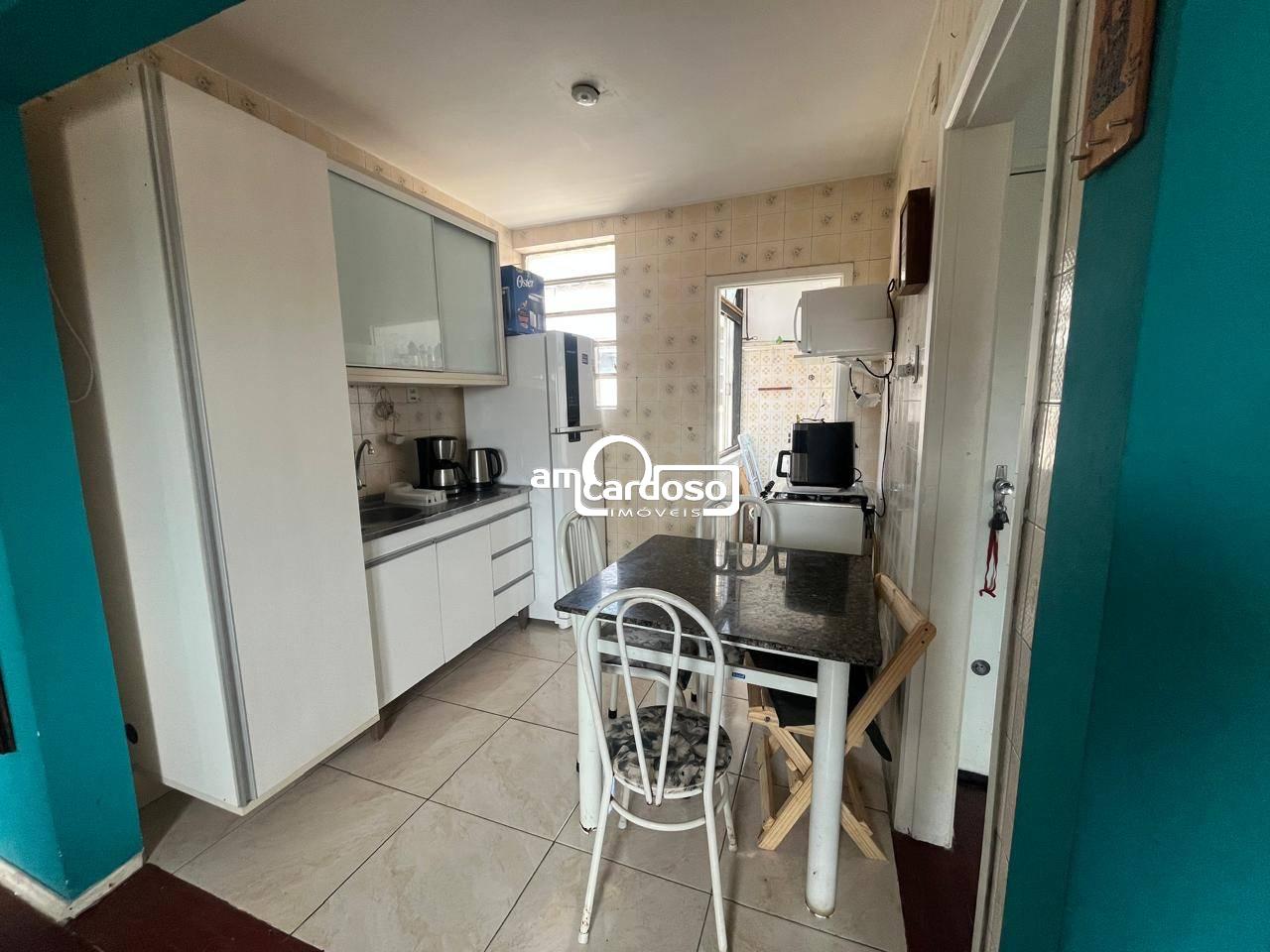 Apartamento com 2 quartos, 1 banheiro e 56m² à venda no bairro Sao Sebastiao, Porto Alegre