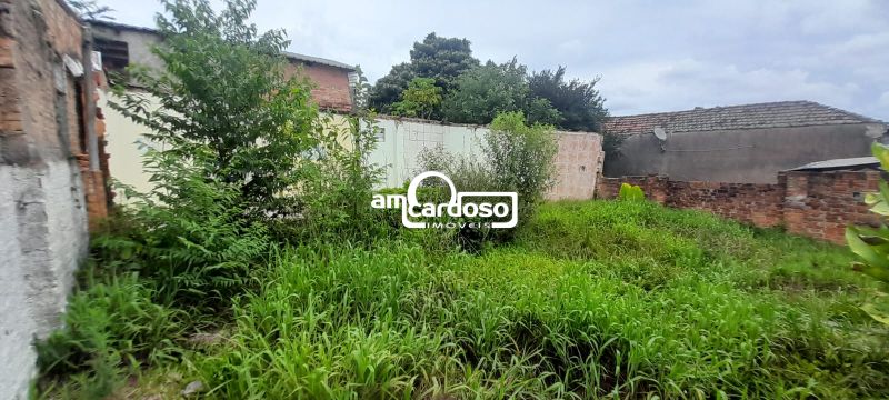 Casa com 2 quartos, 1 banheiro e 110m² à venda no bairro Sao Sebastiao, Porto Alegre