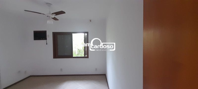 Casa com 2 quartos, 1 banheiro e 110m² à venda no bairro Sao Sebastiao, Porto Alegre