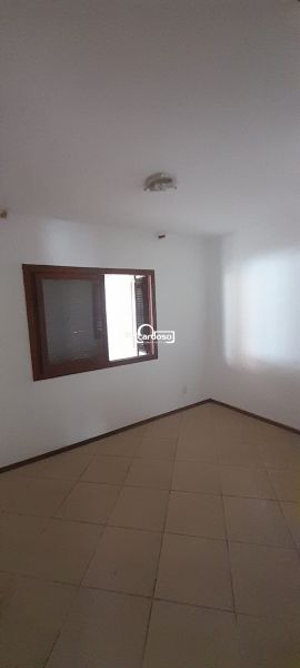 Casa com 2 quartos, 1 banheiro e 110m² à venda no bairro Sao Sebastiao, Porto Alegre