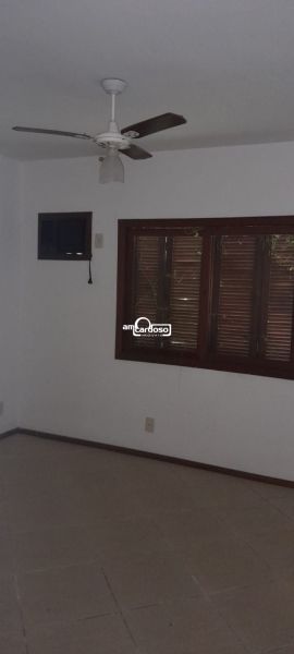 Casa com 2 quartos, 1 banheiro e 110m² à venda no bairro Sao Sebastiao, Porto Alegre