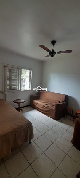 Casa com 2 quartos, 2 banheiros e 98m² à venda no bairro Sarandi, Porto Alegre