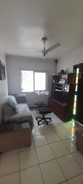 Casa com 2 quartos, 2 banheiros e 98m² à venda no bairro Sarandi, Porto Alegre