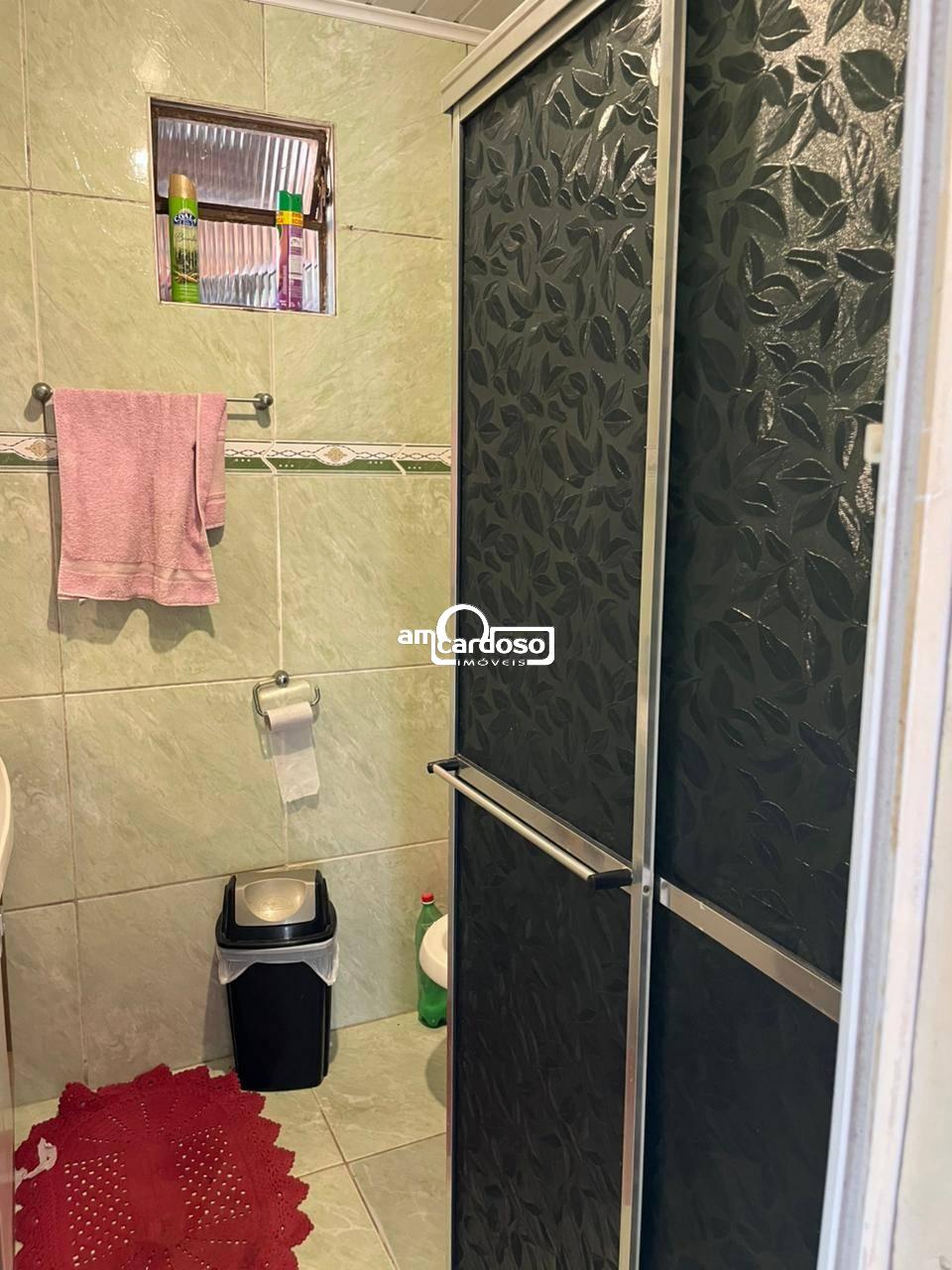 Casa com 4 quartos, 2 banheiros e 110m² à venda no bairro Parque dos Mayas, Porto Alegre