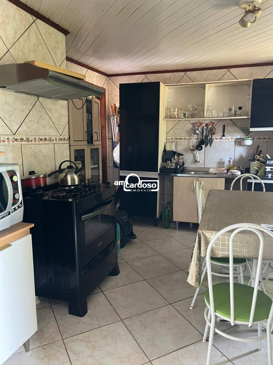 Casa com 4 quartos, 2 banheiros e 110m² à venda no bairro Parque dos Mayas, Porto Alegre