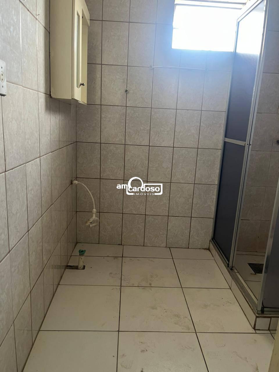 Casa com 4 quartos, 2 banheiros e 110m² à venda no bairro Parque dos Mayas, Porto Alegre