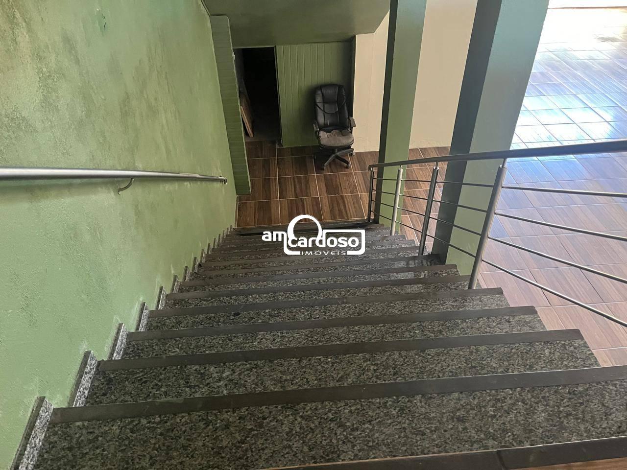 Prédio Comercial com 650m² à venda no bairro Neópolis, Gravatai