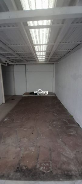 Casa com 4 quartos, 4 banheiros e 214m² à venda no bairro Jardim Lindoia, Porto Alegre