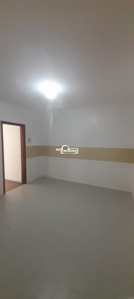 Casa com 4 quartos, 4 banheiros e 214m² à venda no bairro Jardim Lindoia, Porto Alegre