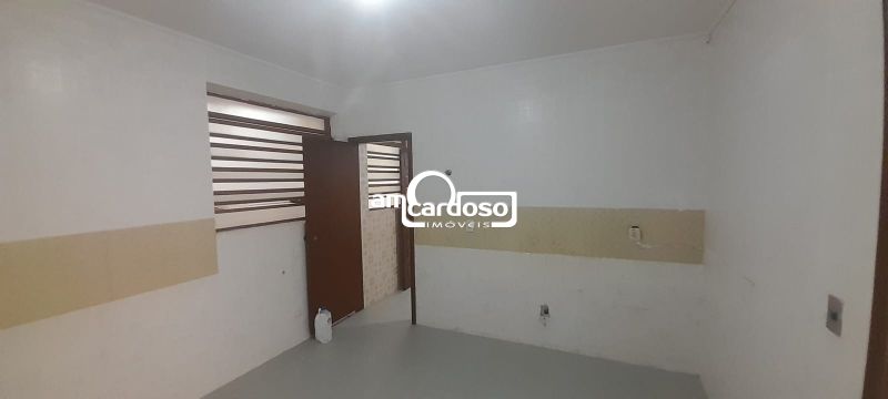 Casa com 4 quartos, 4 banheiros e 214m² à venda no bairro Jardim Lindoia, Porto Alegre
