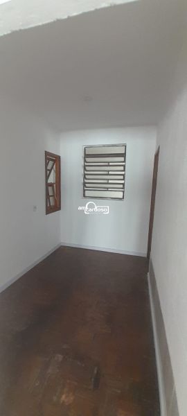 Casa com 4 quartos, 4 banheiros e 214m² à venda no bairro Jardim Lindoia, Porto Alegre