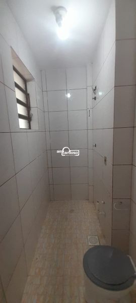 Casa com 4 quartos, 4 banheiros e 214m² à venda no bairro Jardim Lindoia, Porto Alegre