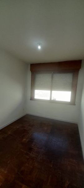 Casa com 4 quartos, 4 banheiros e 214m² à venda no bairro Jardim Lindoia, Porto Alegre