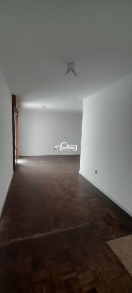 Casa com 4 quartos, 4 banheiros e 214m² à venda no bairro Jardim Lindoia, Porto Alegre