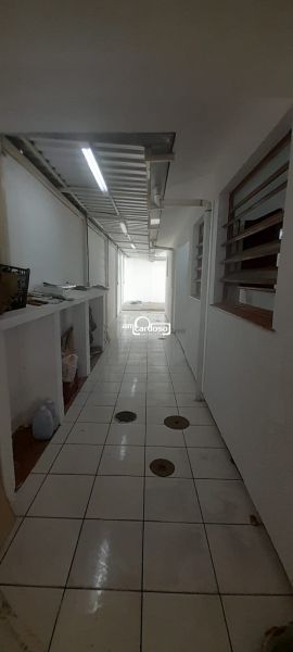 Casa com 4 quartos, 4 banheiros e 214m² à venda no bairro Jardim Lindoia, Porto Alegre