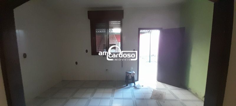Casa com 4 quartos, 2 banheiros e 166m² à venda no bairro Cristo Redentor, Porto Alegre