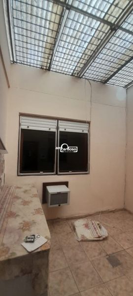 Casa com 4 quartos, 2 banheiros e 166m² à venda no bairro Cristo Redentor, Porto Alegre