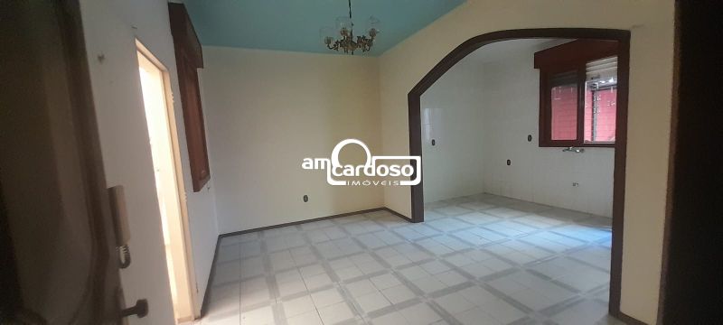 Casa com 4 quartos, 2 banheiros e 166m² à venda no bairro Cristo Redentor, Porto Alegre