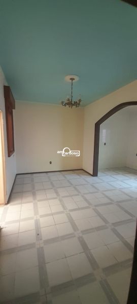 Casa com 4 quartos, 2 banheiros e 166m² à venda no bairro Cristo Redentor, Porto Alegre