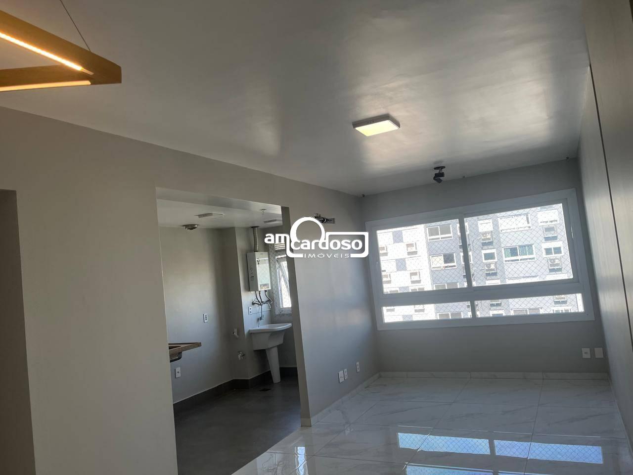 Apartamento com 3 quartos, 3 banheiros e 81m² à venda no bairro Sao Sebastiao, Porto Alegre