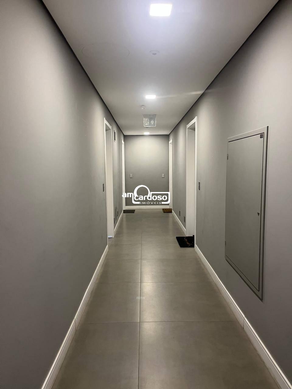 Apartamento com 3 quartos, 3 banheiros e 81m² à venda no bairro Sao Sebastiao, Porto Alegre